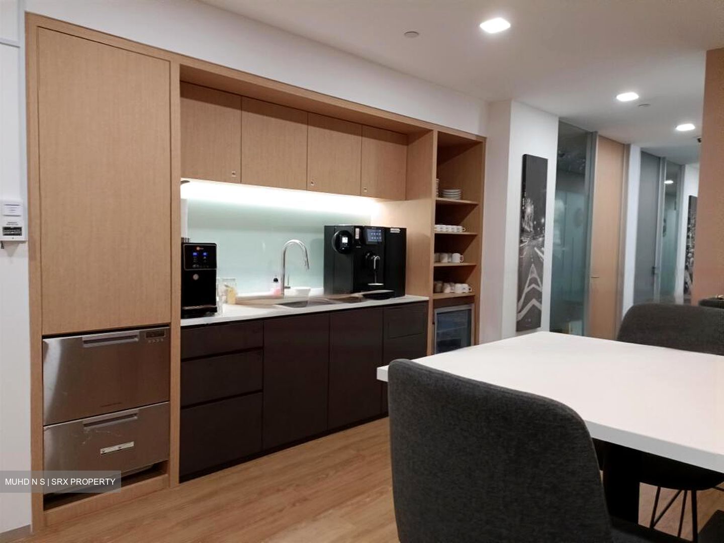 One Fullerton (D1), Office #489837421